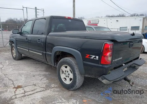 2005 Chevrolet Silverado 1500 Z71 from USA, damaged, VIN 2GCEK13T351358328